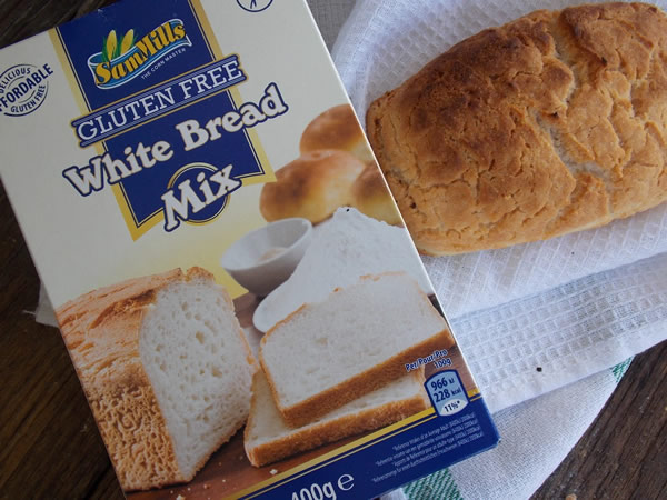 sam mills gluténmentes fehér kenyér lisztkeverék