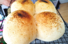 Gluténmentes zsemle Mester Család házi kenyérlisztből Air freyerben sütve