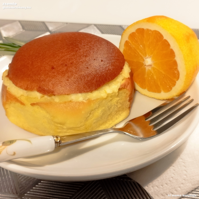 Gluténmentes sztracsatella joghurtos kekszes torta | KolosFreefood