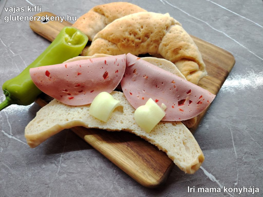gluténmentes vajas kifli recept